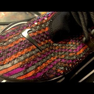 Women’s Nike - Size 9